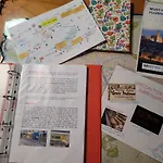 Firenze Home Away - Pape\'S Cozy Apartment, Near Airport - 14 Min From City Center-10 Minutes Walk From The Baker Hughes