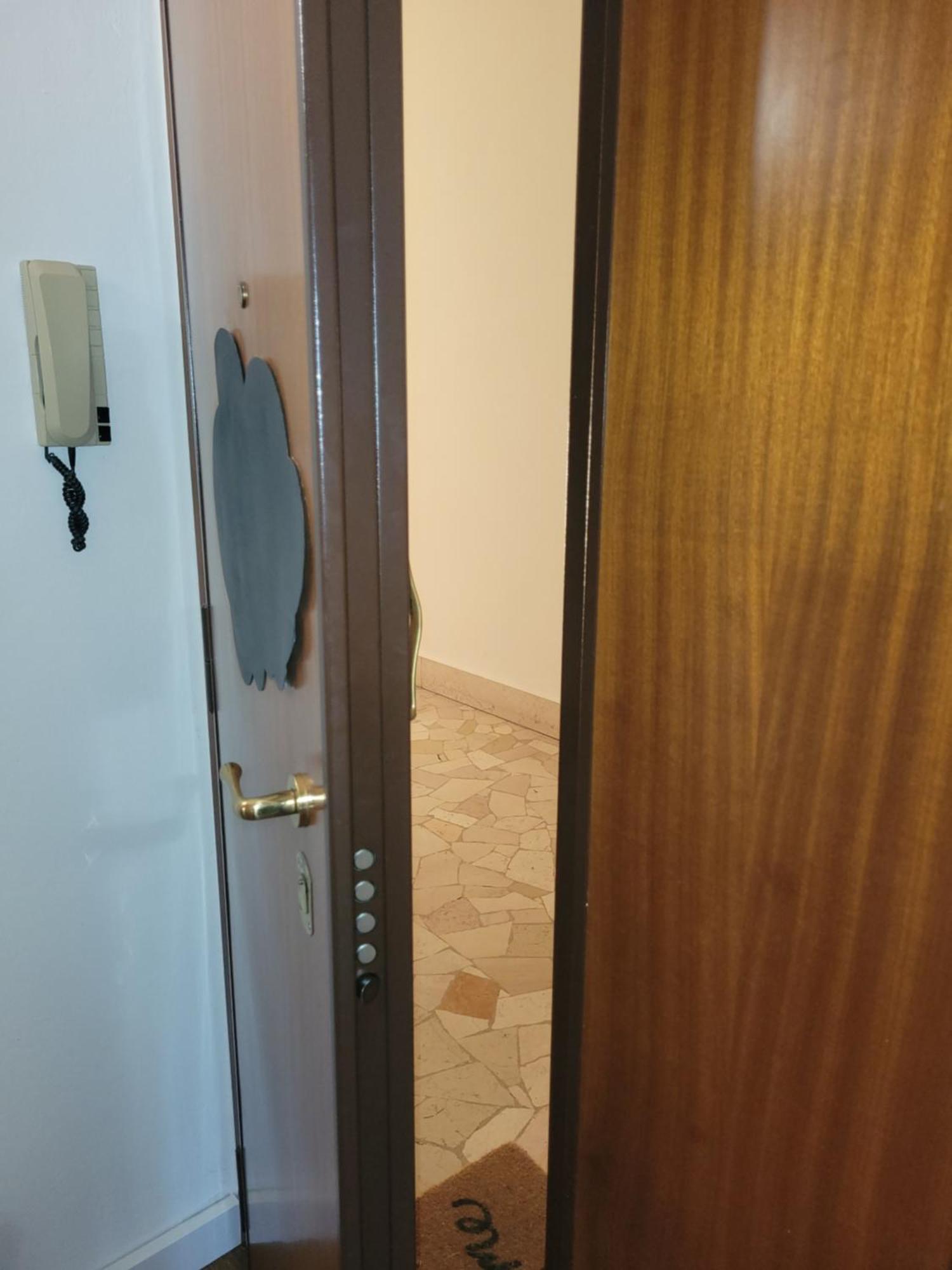 Firenze Away - Pape's Cozy Apartment, Near Airport - 14 Min From Center-10 Minutes Walk From The Baker Hughes * Florencia